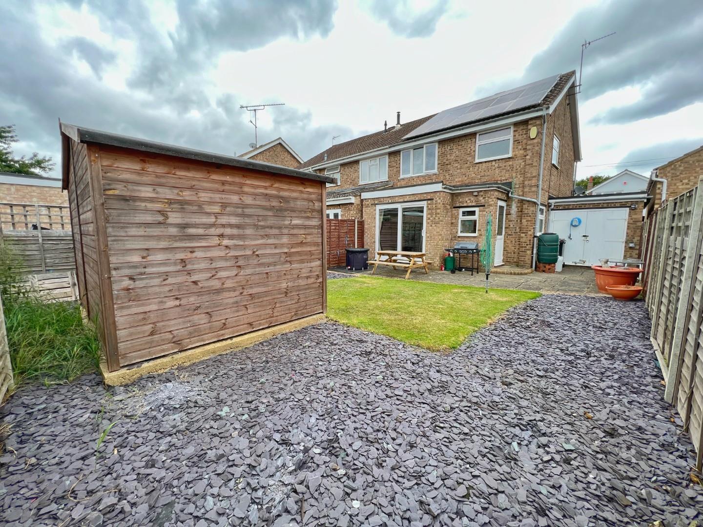 Gray Close, Earls Barton O'Riordan Bond